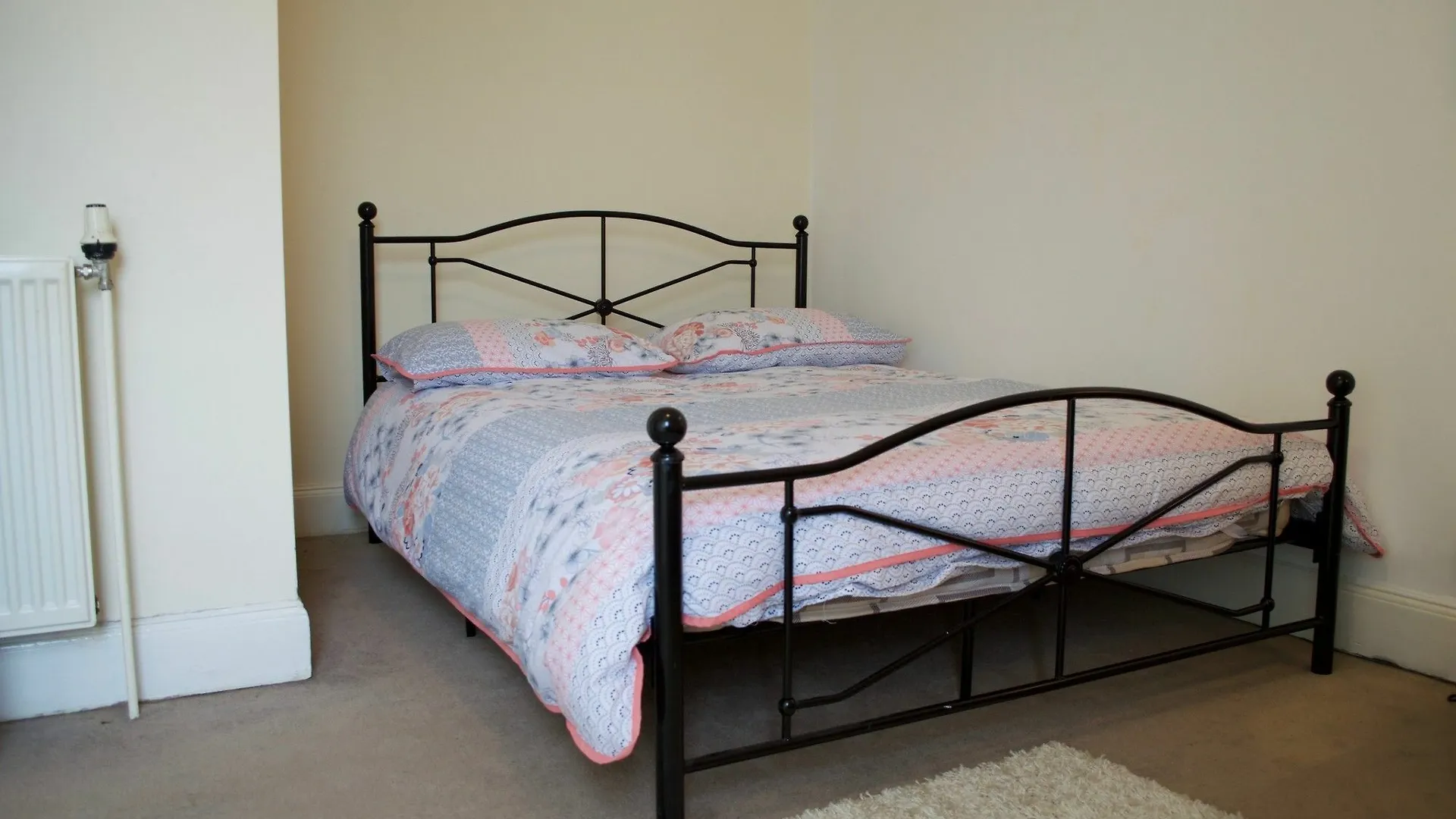 1 Bedroom Flat 15 Minutes From Edinburgh City Centre United Kingdom